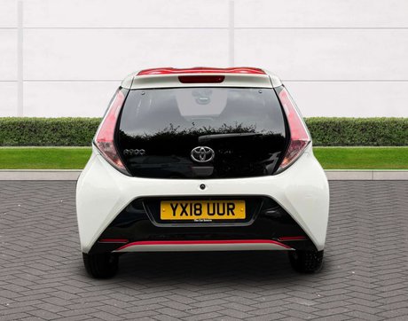 Toyota Aygo 1.0 Aygo X-Press VVT-i CVT 5dr 4
