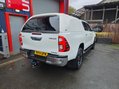 Toyota Hilux INVINCIBLE 4WD D-4D DCB 8