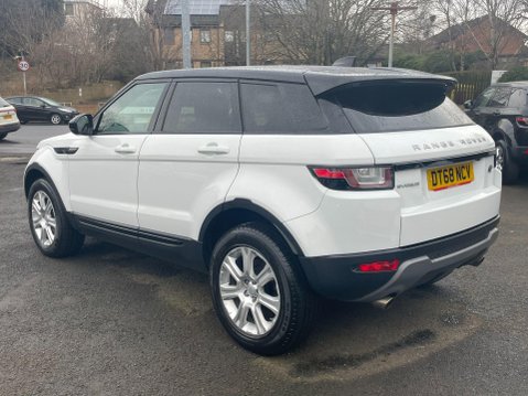 Land Rover Range Rover Evoque 2.0 TD4 SE Tech Auto 4WD Euro 6 (s/s) 5dr 9