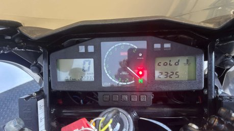 Aprilia SL1000 Falco 2004 ONLY 22K RUNS AND RIDES GREAT NEW MOT 1000CC V TWIN TOURER BIKE 12