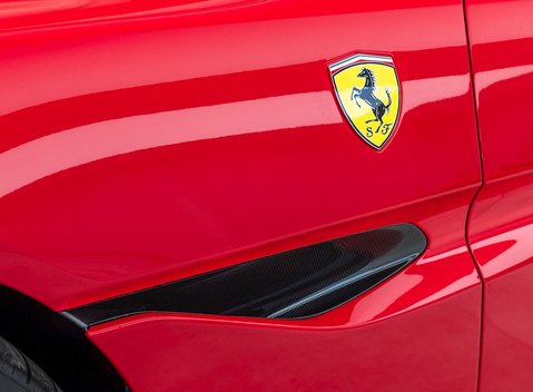 Ferrari Portofino 25