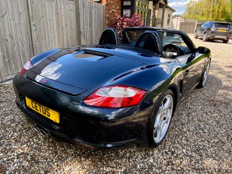 Porsche Boxster 3.2 987 S 2dr 8