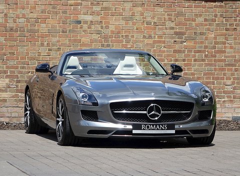 Mercedes-Benz SLS AMG GT Roadster 1