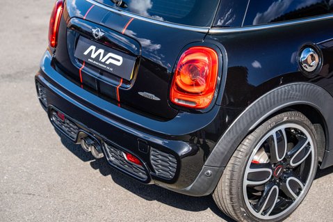 Mini Hatch 2.0 John Cooper Works Auto 3dr 44