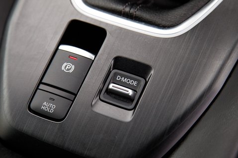 Nissan Qashqai DIG-T N-CONNECTA MHEV 35