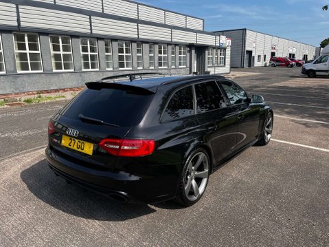 Audi RS4 4.2 RS 4 FSI Quattro Auto 4WD 5dr 46