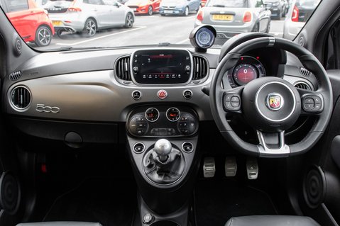 Abarth 500 595 TURISMO 3