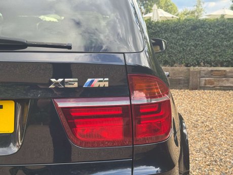 BMW X5 M 4.4i V8 Steptronic xDrive Euro 5 5dr 17