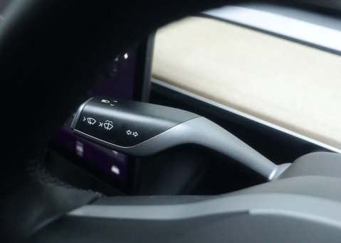 Tesla Model 3 Model 3 Long Range AWD 4WD 4dr 32