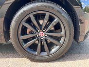 Jaguar F-Pace 2.0 D180 Chequered Flag Auto AWD Euro 6 (s/s) 5dr 46