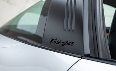 Porsche 911 Targa 4 GTS (992) 48