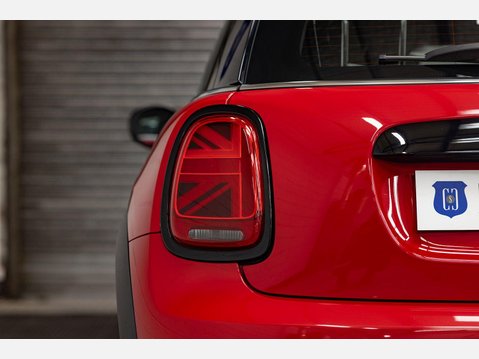 Mini Hatch 1.5 Cooper Sport Steptronic Euro 6 (s/s) 3dr 77