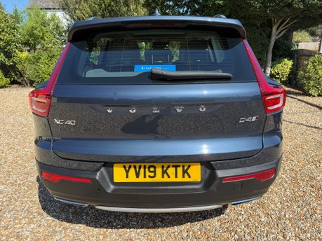 Volvo XC40 2.0 D4 Inscription Pro Auto AWD Euro 6 (s/s) 5dr 10