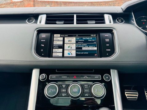 Land Rover Range Rover Sport 3.0 SD V6 Autobiography Dynamic SUV 5dr Diesel Auto 4WD Euro 5 (s/s) (306 p 15