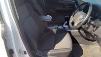 Mitsubishi Outlander 2.4h TwinMotor 13.8kWh Design SUV 5dr Petrol Plug-in Hybrid CVT 4WD Euro 6 6