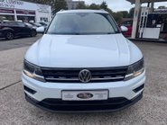 Volkswagen Tiguan SE NAV TSI 8