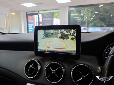 Mercedes-Benz GLA 1.6 GLA200 Sport Euro 6 (s/s) 5dr 32