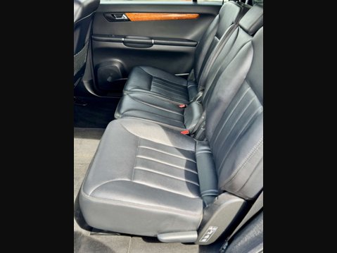 Mercedes-Benz R Class 3.5 R350 SE L MPV 5dr Petrol 7G-Tronic (274 g/km, 272 bhp) 17