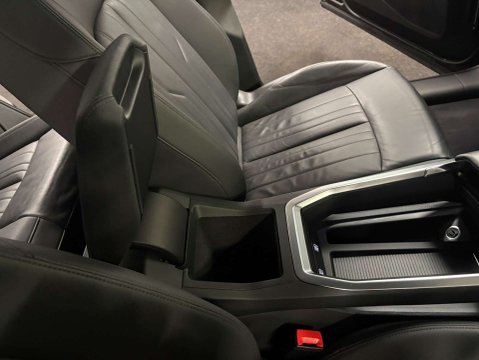 Audi E-Tron e-tron Technik 50 Quattro 4WD 5dr 35