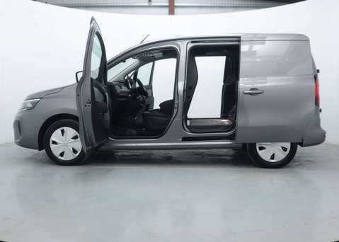 Nissan Townstar 45kWh Tekna Panel Van 6dr Electric Auto L1 (122 ps) 54