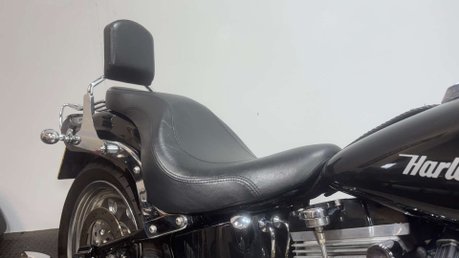 Harley-Davidson Softail Standard Injection model 2005 only 6k FXSTI project bike 1450 14