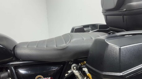 Royal Enfield Interceptor 650 2020 ONLY 10K FULL LUGGAGE MODERN CLASSIC RETRO 650CC A2 52