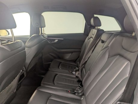 Audi Q7 3.0 Q7 Black Edition 55 TFSI MHEV Quattro Auto 4WD 5dr 41
