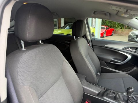 Vauxhall Insignia 1.6 CDTi ecoFLEX Design Nav Euro 6 (s/s) 5dr 20