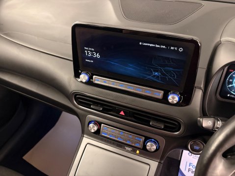 Hyundai KONA 39kWh Premium Auto 5dr (10.5kW Charger) 24