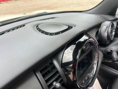 Mini Convertible 1.5 Cooper Euro 6 (s/s) 2dr 14