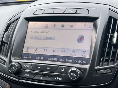 Vauxhall Insignia 1.6 Insignia Design Nav CDTi Automatic 5dr *NATIONAL DELIVERY* 25