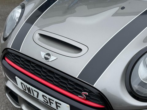 Mini Hatch 2.0 Cooper S Euro 6 (s/s) 3dr 11