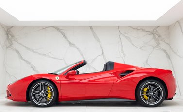Ferrari 488 Spider 2