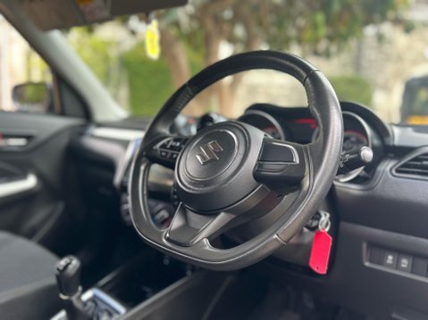 Suzuki Swift SZ-T DUALJET SHVS MHEV 23