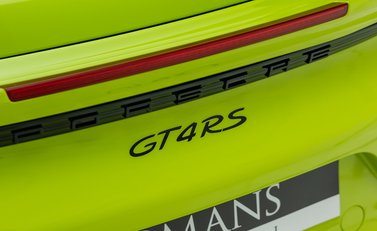Porsche Cayman GT4 RS (718) 41