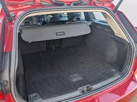 Volvo V60 D3 MOMENTUM 19