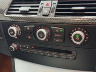 BMW M5 5.0 V10 Saloon 4dr Petrol SMG Euro 4 (507 ps) 64