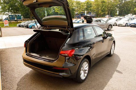 Audi A3 SPORTBACK TFSI TECHNIK 40