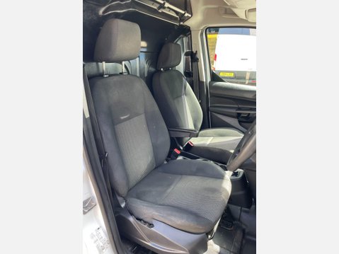 Ford Transit Connect 1.5 TDCi 220 Panel Van 5dr Diesel Manual L1 H1 (120 g/km, 74 bhp) 23