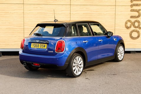 Mini Hatch COOPER CLASSIC 2