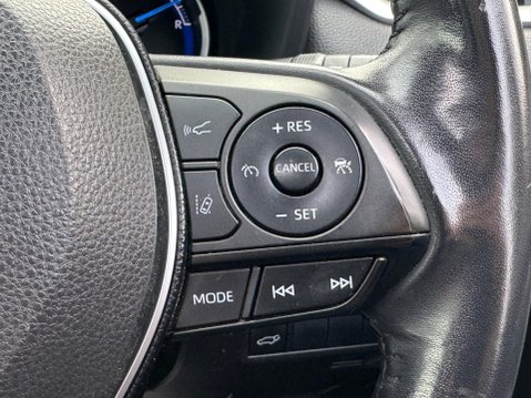 Toyota Rav4 2.5 VVT-h Dynamic CVT Euro 6 (s/s) 5dr 35