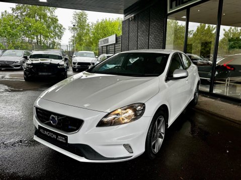 Volvo V40 1.6 T2 R-Design Euro 5 (s/s) 5dr 11