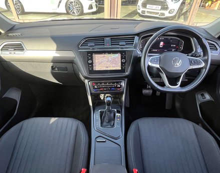 Volkswagen Tiguan 1.5 Tiguan Allspace Life TSi Semi-Auto 5dr 2