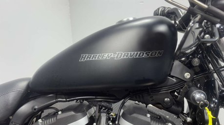 Harley-Davidson Sportster 883 IRON 2010 ONLY 4K NEW MOT SERVICED VERY CLEAN CRUISER BIKE 883CC 12