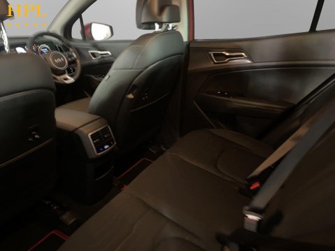 Kia Sportage 1.6 h T-GDi 3 SUV 5dr Petrol Hybrid Auto Euro 6 (s/s) (207 bhp) Air Con - A 19