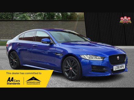 Jaguar XE R-SPORT INGENIUM