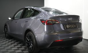 Tesla Model Y LONG RANGE TOW BAR White Interior 20" Induction Wheels LOW Mileage! 3