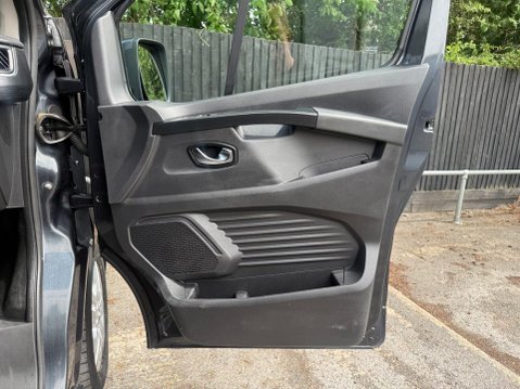 Renault Trafic SL28 SPORT DCI 18