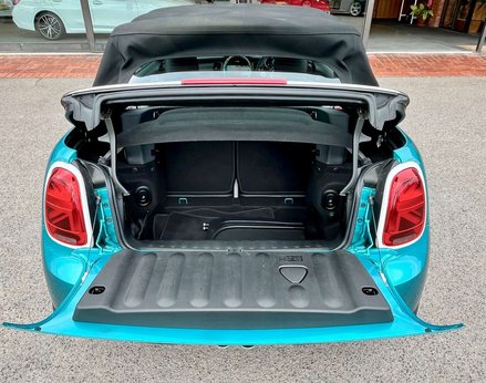 Mini Convertible 2.0 Cooper S Seaside Edition Auto 3dr 90