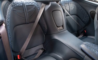 Aston Martin DBS Superleggera 13